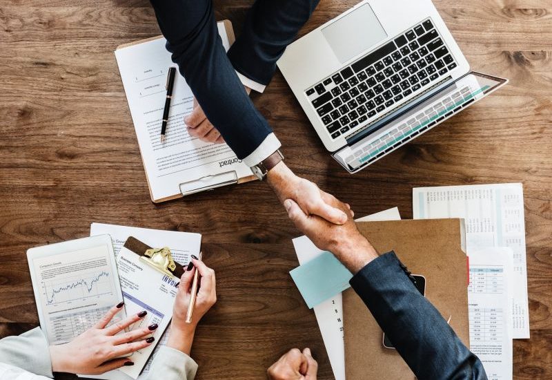 vay tiền nhanh chỉ cần cmnd nợ xấu